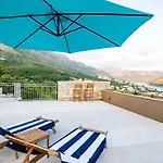 Apartments Villa Arcadia- Two Bedroom Apartment With Terrace And Sea View