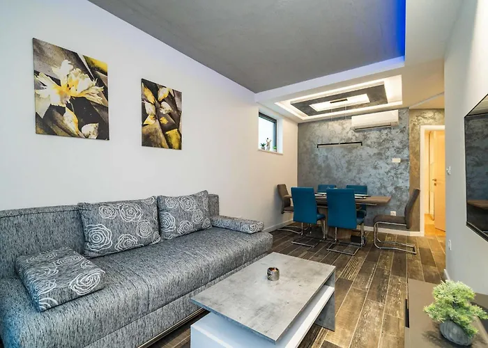 Apartments Villa Arcadia- Two Bedroom Apartment With Terrace And Sea View