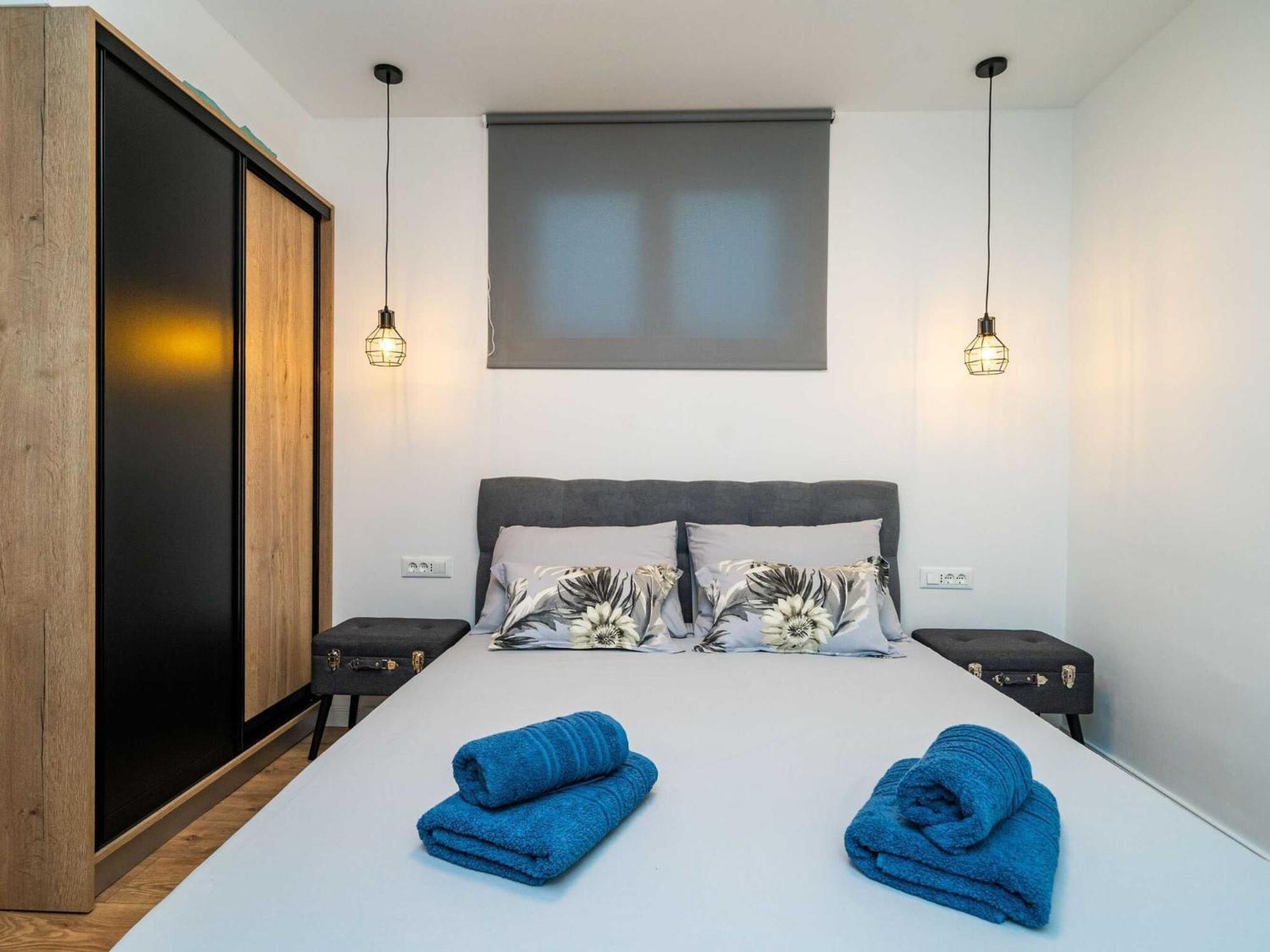 Arcadia- Two Bedroom With Terrace And Sea View Lägenhet *
