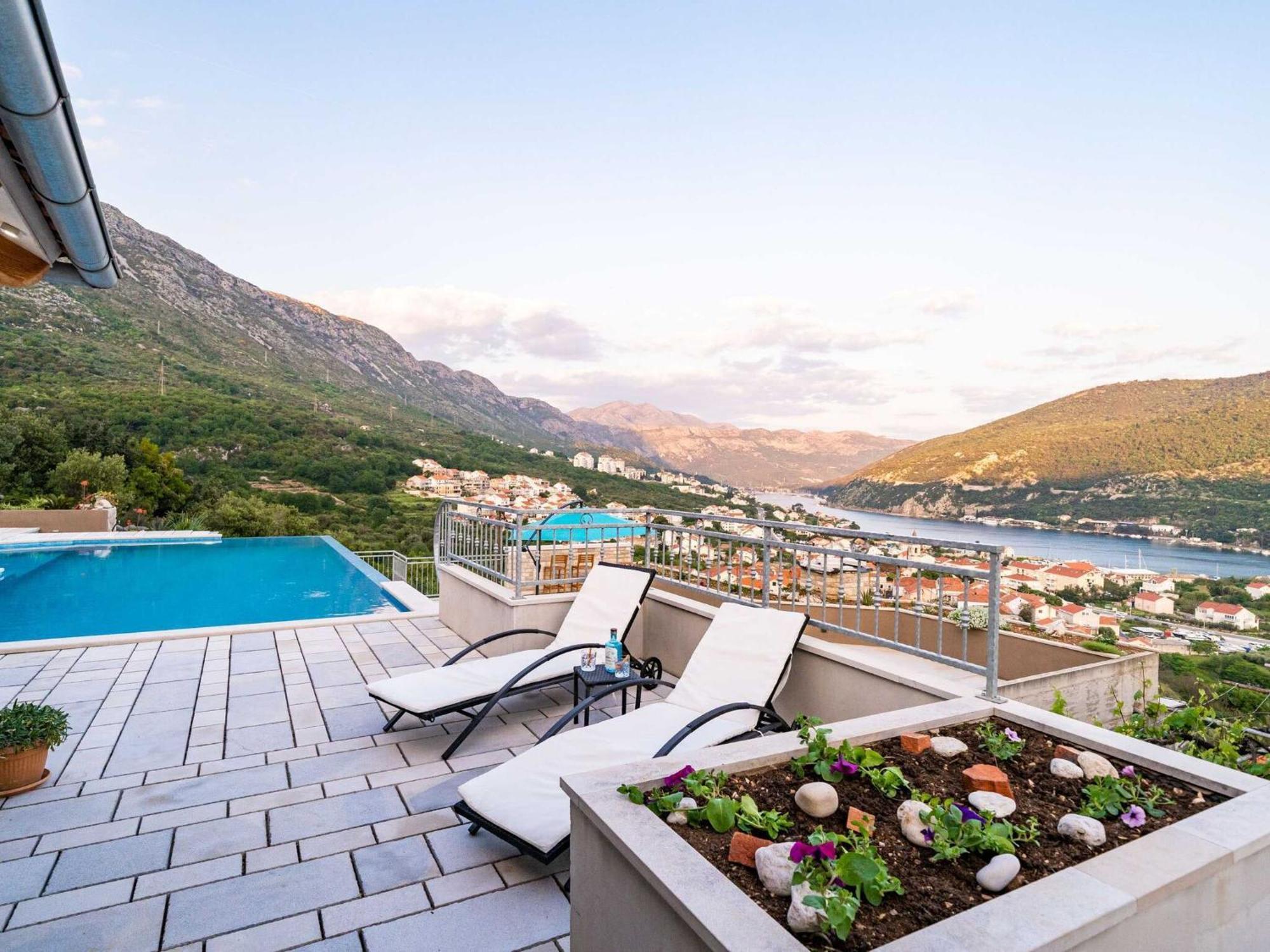 Arcadia- Two Bedroom With Terrace And Sea View * Dubrovnik